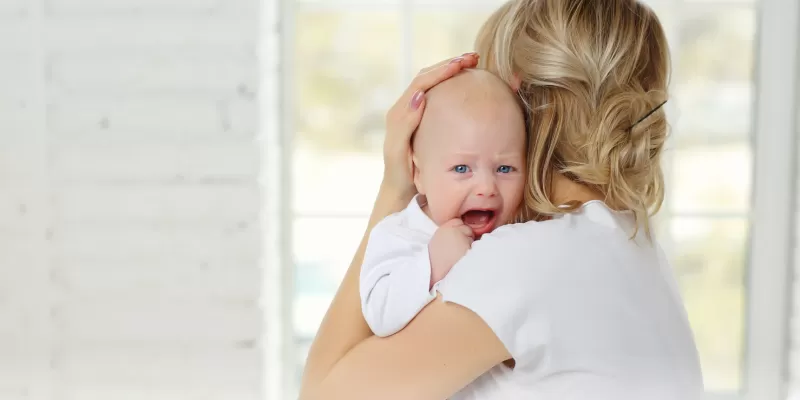 İnfantil Kolik (Bebek Koliği) Nedir? Belirtileri ve Nedenleri