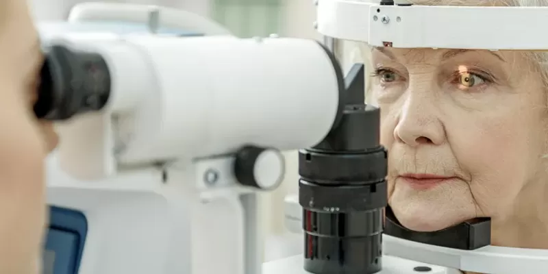 What Is a Cataract? Symptoms, Causes, and Treatment Methods