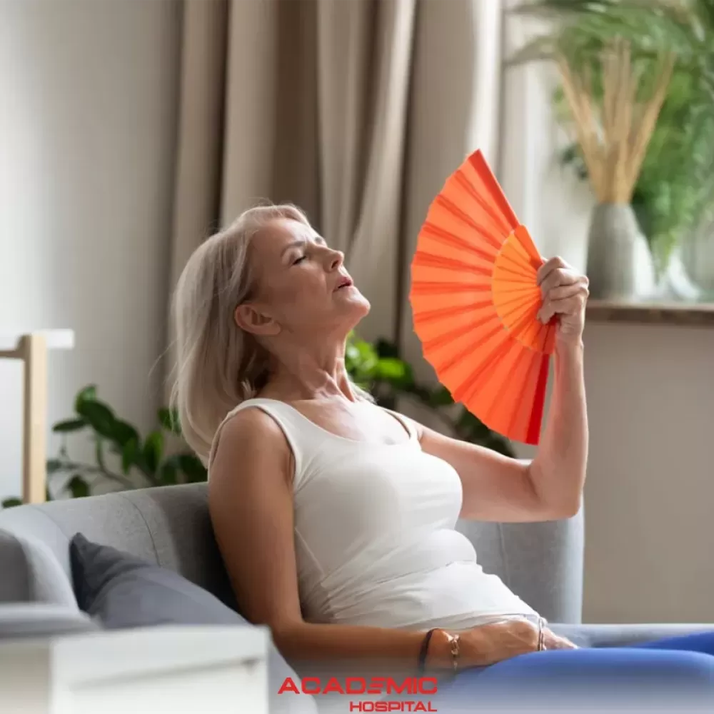 Menopoz Nedir? Tipleri Nelerdir? Menopoz Şikayetlerinin Yönetimi