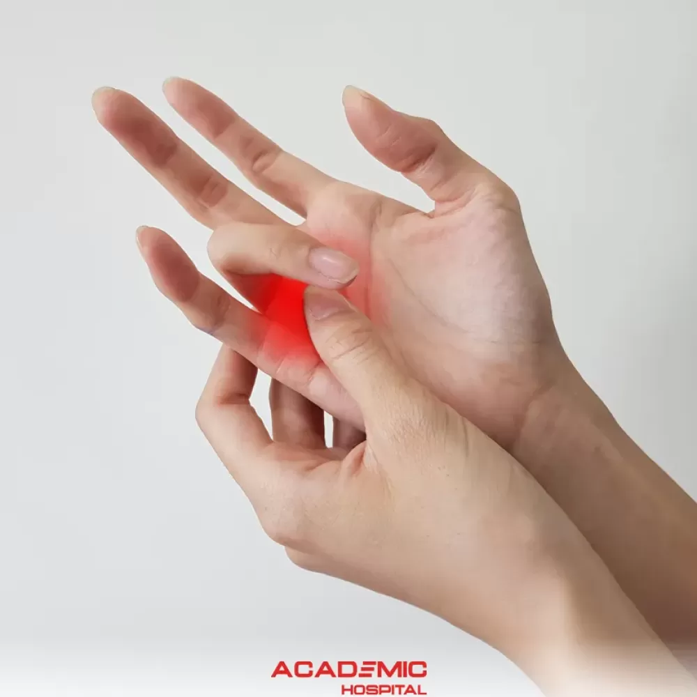 Tetik Parmak Sendromu Nedir? Nasıl Tedavi Edilir?